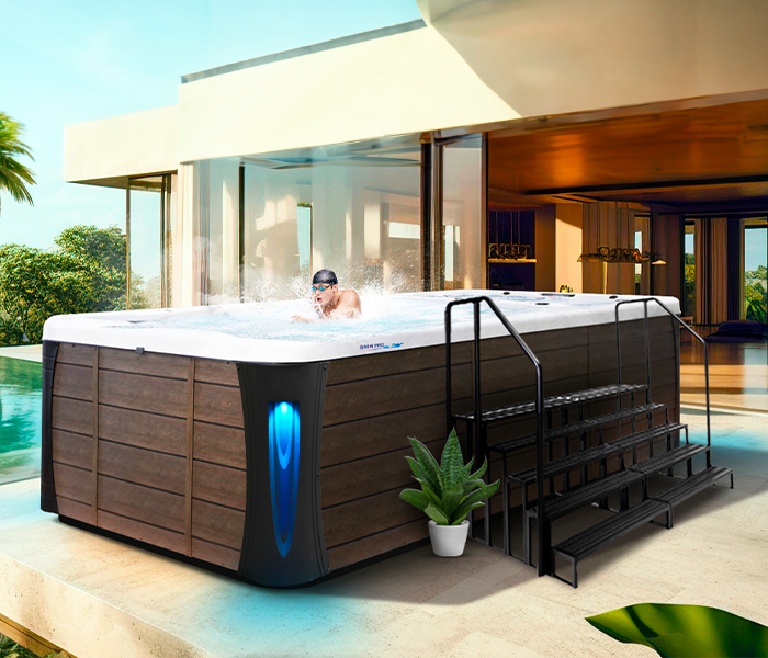 Calspas hot tub being used in a family setting - Nashville Davidson